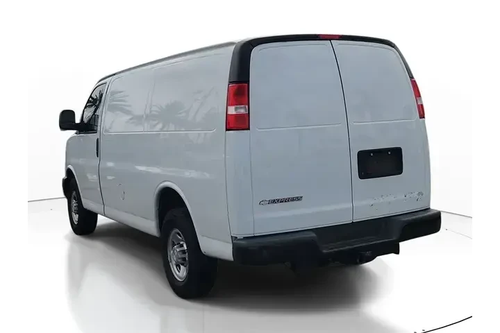 $19691 : Chevrolet Express 2021 2500 image 3