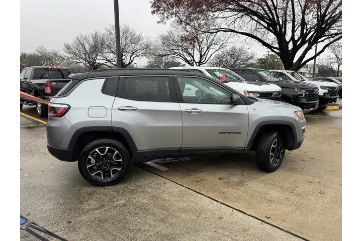 $17841 : Jeep Compass 2020 4x4 Trailh image 6