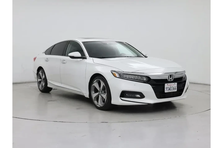 $24998 : Honda Accord 2018 Touring 4d image 1