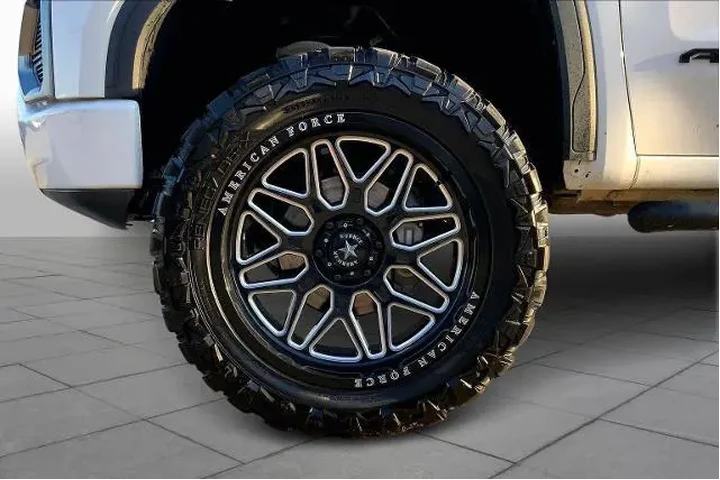 $39384 : GMC Sierra 1500 2021 4x4 AT4 image 10