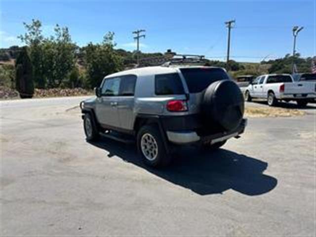 $19995 : 2011 TOYOTA FJ CRUISER image 3