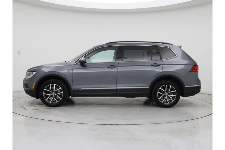 $17998 : Volkswagen Tiguan 2020 SE 4d image 3