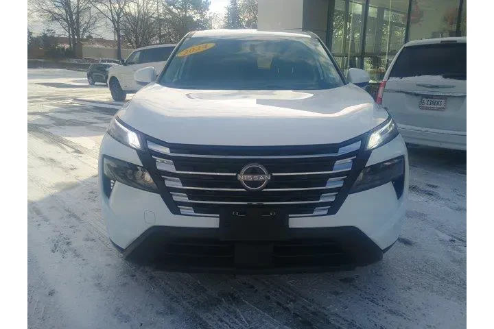 $23544 : Nissan Rogue 2024 AWD SV 4dr image 2