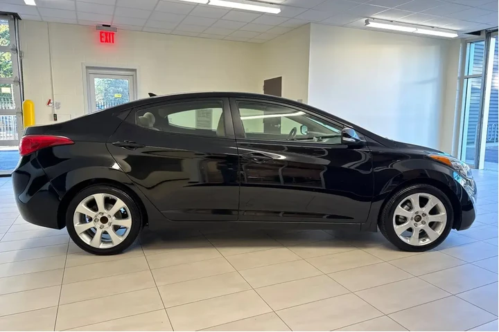 $8952 : Hyundai ELANTRA 2012 Limited image 3