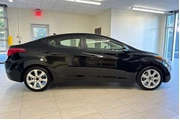 $8952 : Hyundai ELANTRA 2012 Limited thumbnail