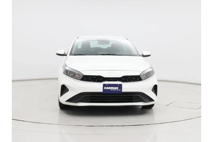 $16998 : Kia Forte 2023 LX 4dr Sedan image 5