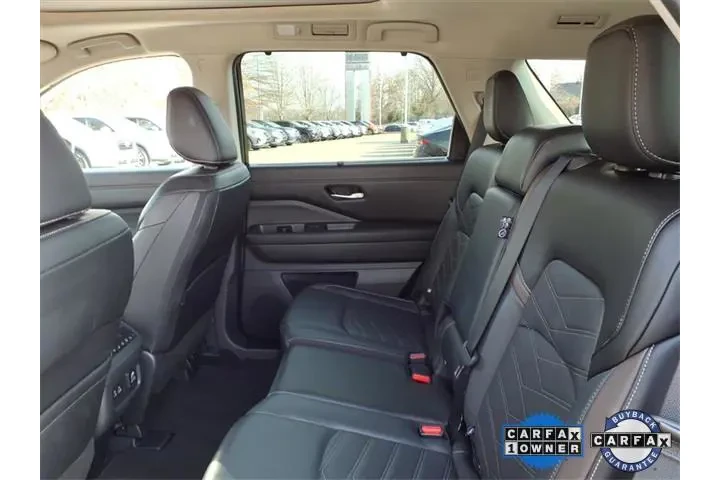 $39895 : Nissan Pathfinder 2024 AWD P image 6