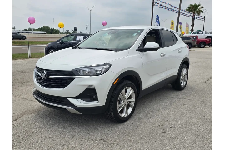 $25998 : 2023 Encore GX Preferred image 7
