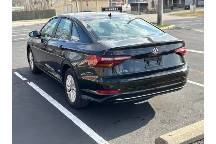 $8999 : 2019 Jetta S image 7