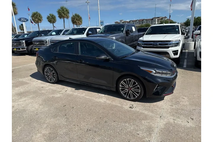 $22791 : Kia Forte 2024 GT 4dr Sedan image 6