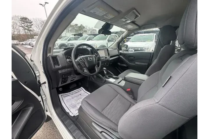 $28700 : Nissan Frontier 2025 4x2 S 4 image 10