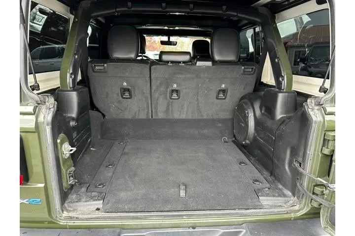 $27652 : Jeep Wrangler Unlimited 2022 image 10