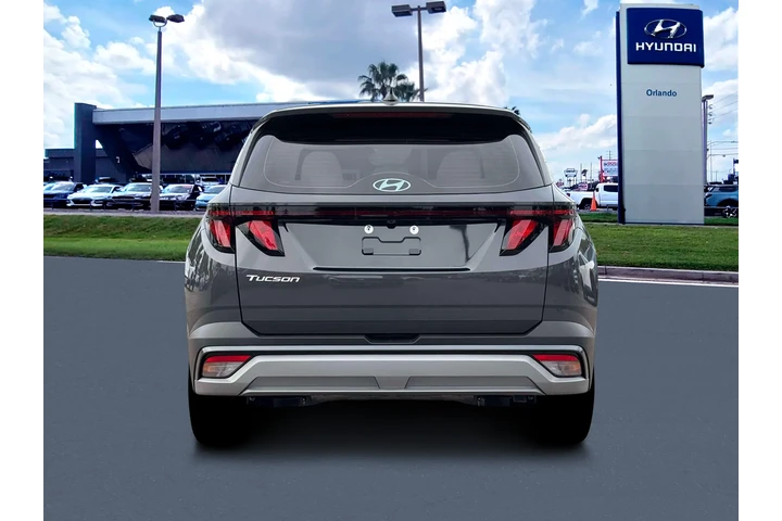 $28089 : Hyundai TUCSON 2026 SE 4dr S image 6