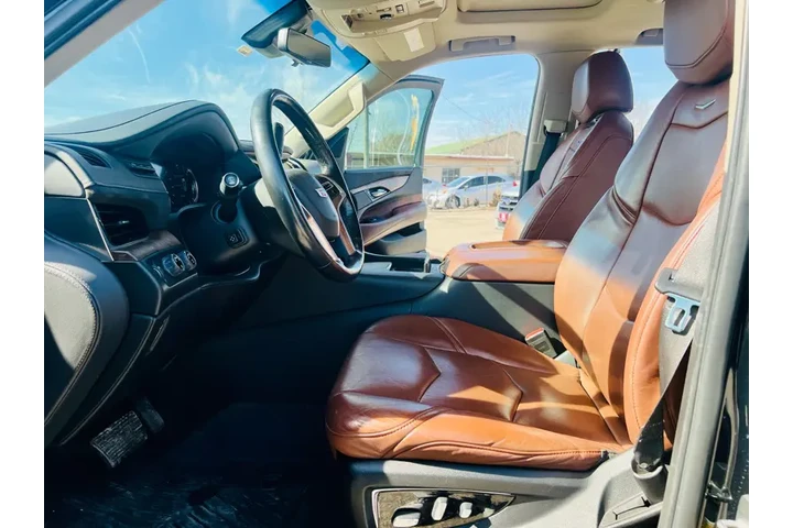 $25995 : 2019 Escalade Premium 4WD image 9