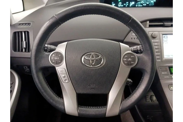 $16998 : Toyota Prius Plug-in Hybrid image 10