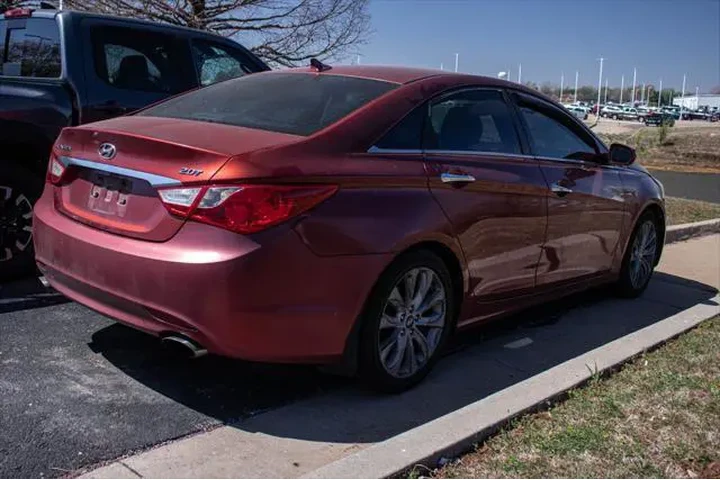 $5000 : Hyundai SONATA 2011 SE 2.0T image 4