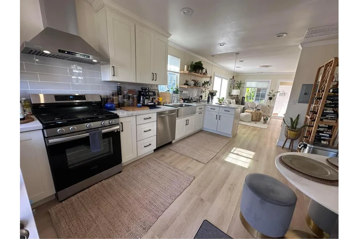 🧽 Deep Cleaning Experts image 6