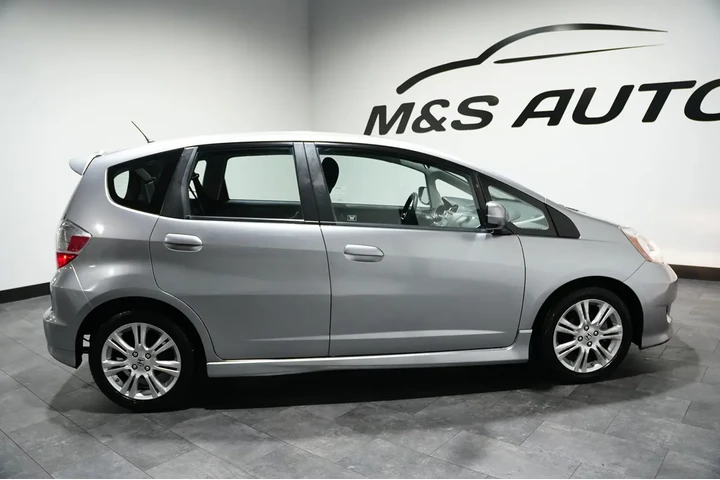 $9872 : 2010 Fit Sport image 9