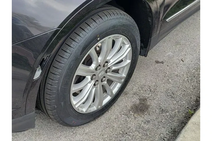 $9990 : Cadillac XT5 2018 4dr SUV image 3