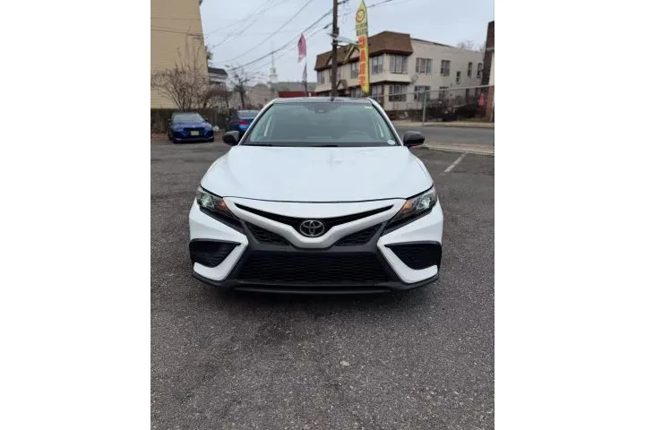 2021 TOYOTA CAMRY2021 TOYOTA image 3