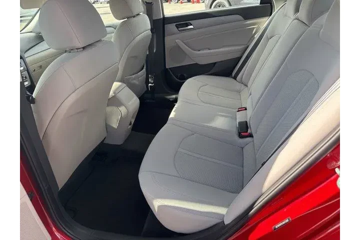 $14798 : Hyundai SONATA 2018 SEL+ 4dr image 5