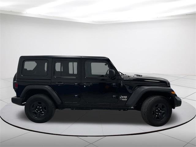 $26698 : Pre-Owned 2021 Wrangler Unlim image 2