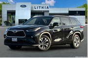 Toyota Highlander 2021 XLE 4 en Fresno