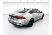 $26488 : Honda Accord 2025 SE 4dr Sed thumbnail