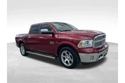 $17048 : Ram 1500 2014 4x2 Laramie 4d thumbnail