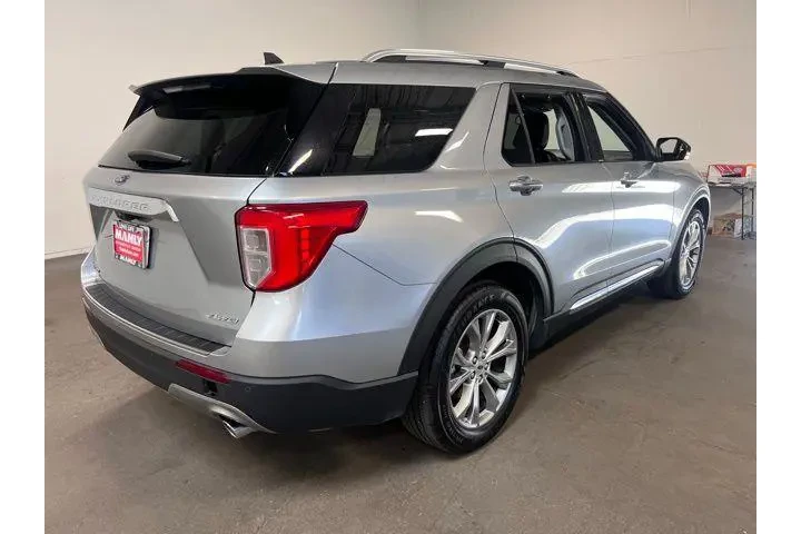 $28957 : Ford Explorer 2023 AWD Limit image 3