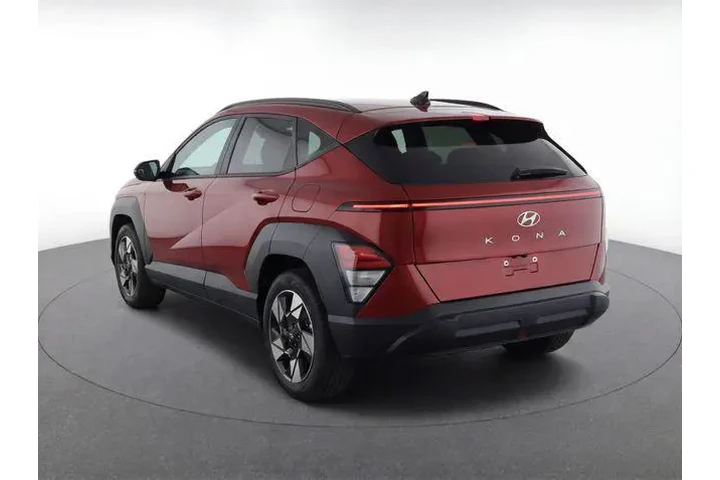 $16636 : Hyundai KONA 2024 SEL 4dr Cr image 3