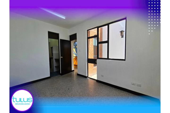 $3000 : OFICINA EN RENTA EN ZONA 1 image 6