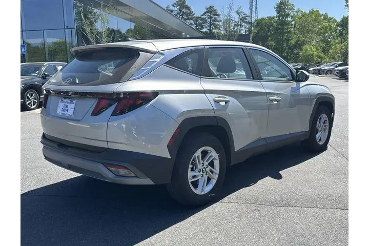 $26058 : Hyundai TUCSON 2025 SE 4dr S image 7