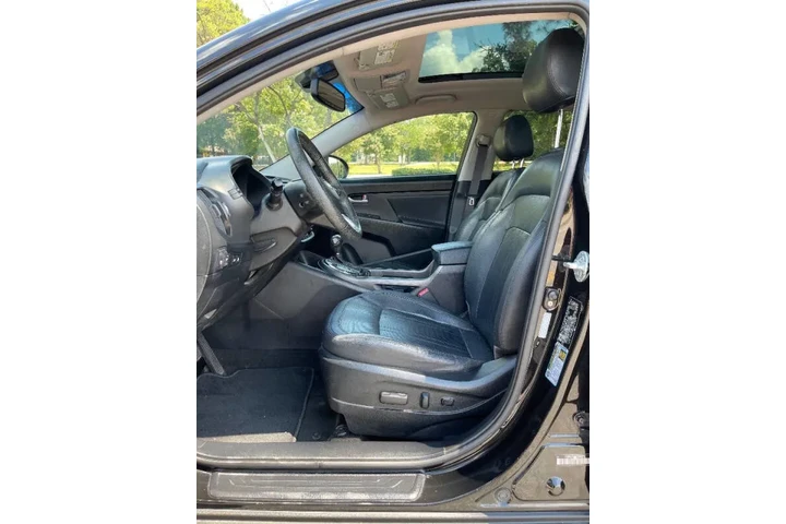 $5995 : 2012 Sportage EX image 6