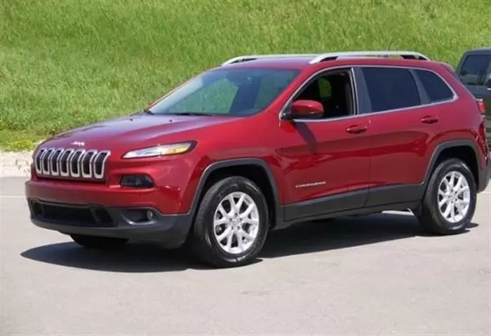 $6500 : 2015 Jeep Cherokee Latitude image 1