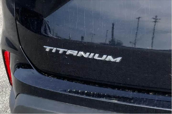 $21921 : Ford Edge 2022 AWD Titanium image 9