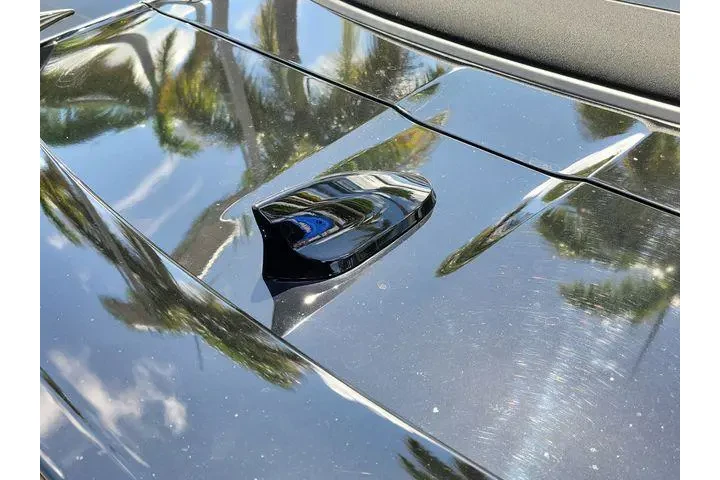 $28990 : Chevrolet Camaro 2023 LT 2dr image 6