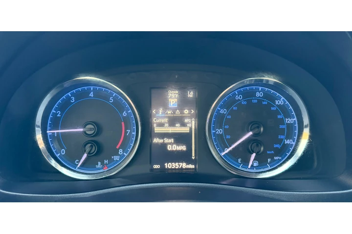 $11500 : 🚘*Toyota Corolla SE 2019* image 3