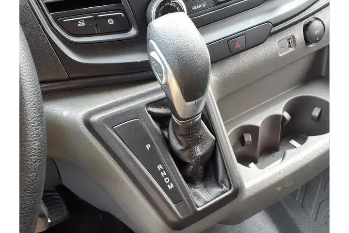 $32984 : Ford Transit 2023 250 3dr SW image 8