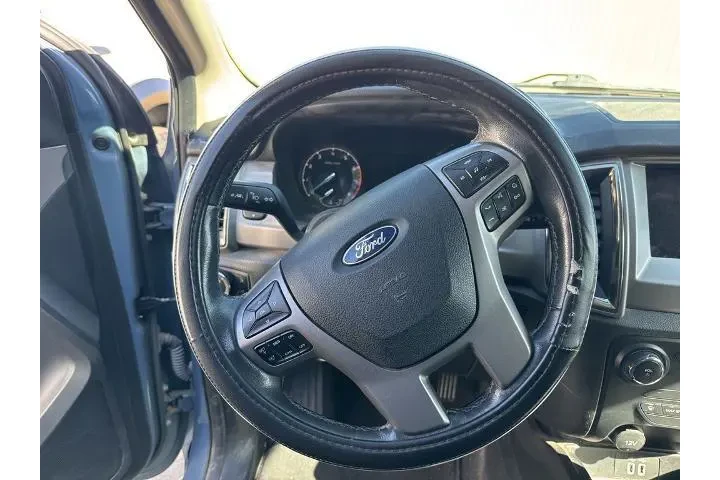 $32001 : Ford Ranger 2023 4x4 XLT 4dr image 8