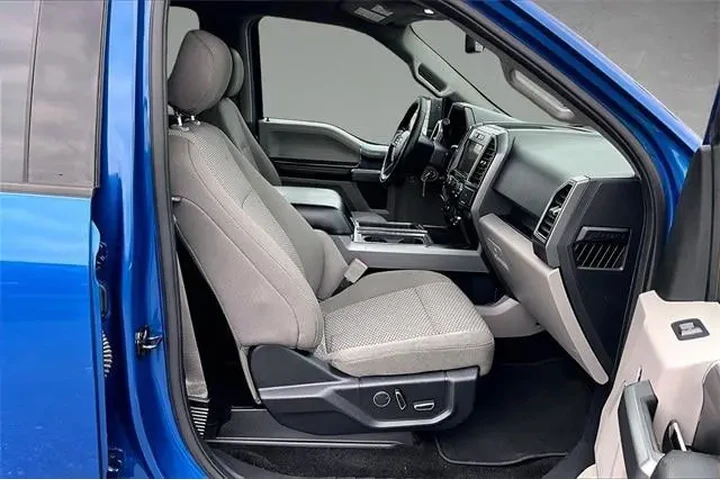 $17957 : Ford F-150 2018 4x2 XLT 4dr image 7