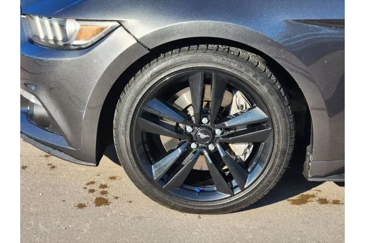 $15800 : Ford Mustang 2015 EcoBoost 2 image 9