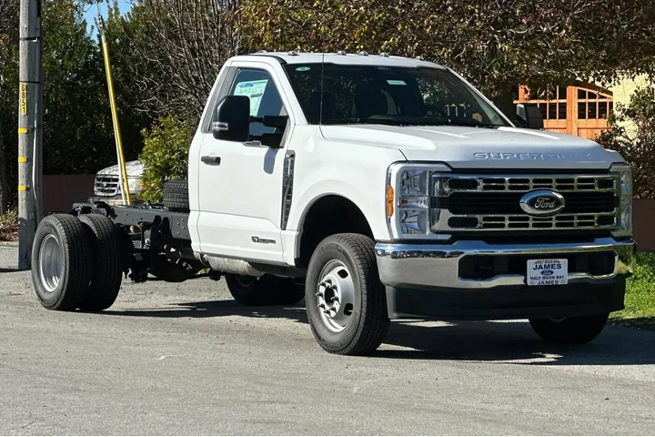 Ford F-350 Super Duty 2024 4 image 7