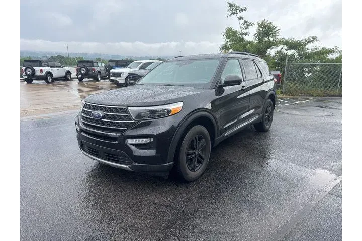 $32990 : Ford Explorer 2024 AWD XLT 4 image 3