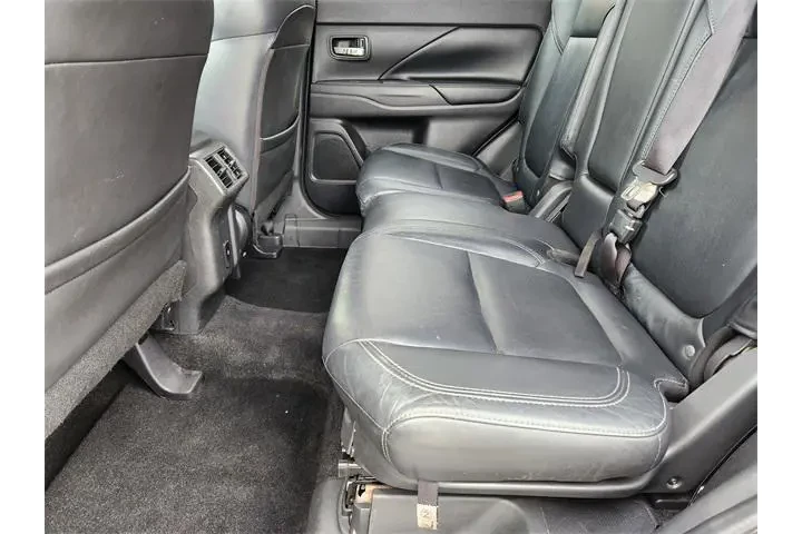 $12799 : Mitsubishi Outlander 2020 AW image 10