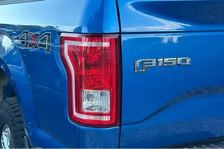 $17995 : Ford F-150 2015 4x4 Lariat 4 image 10