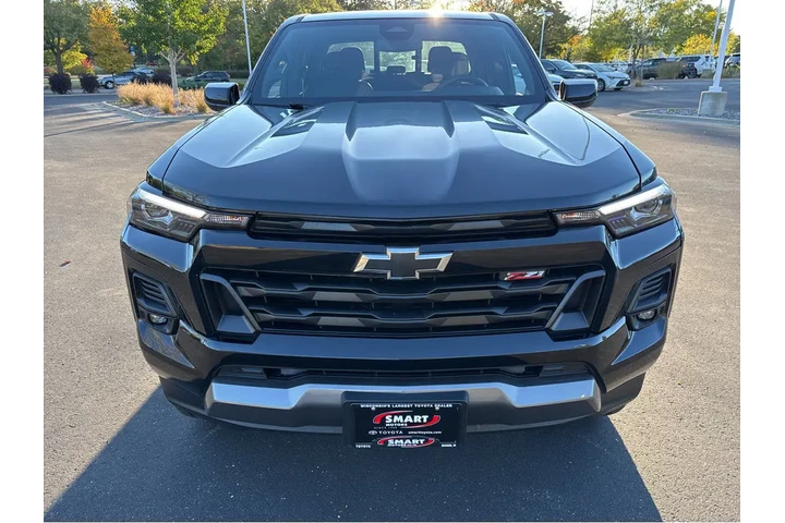 $40000 : 2024 Colorado 4WD Z71 image 7