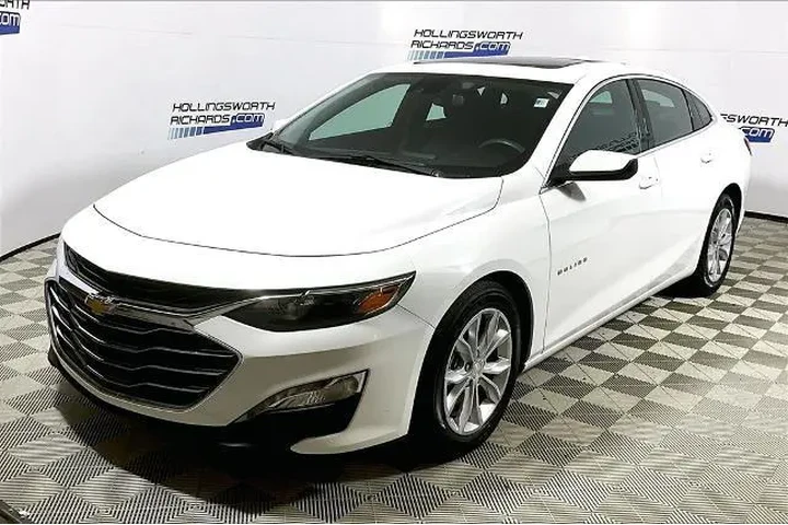 $18725 : Chevrolet Malibu 2024 LT 4dr image 1