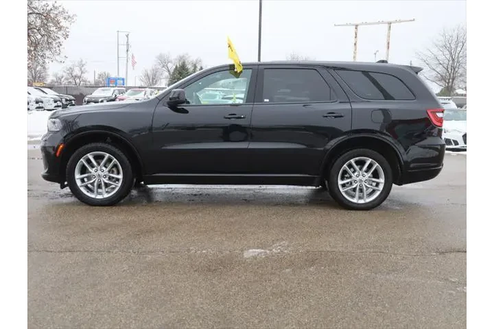 $27977 : Dodge Durango 2023 AWD GT 4d image 6