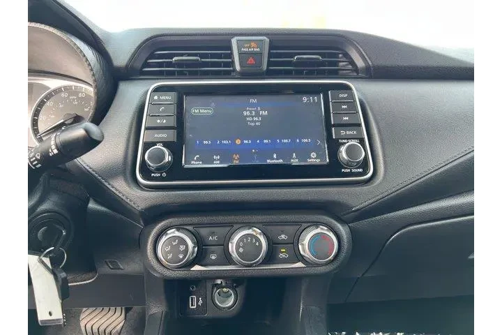 $16997 : Nissan Versa 2024 S 4dr Seda image 9